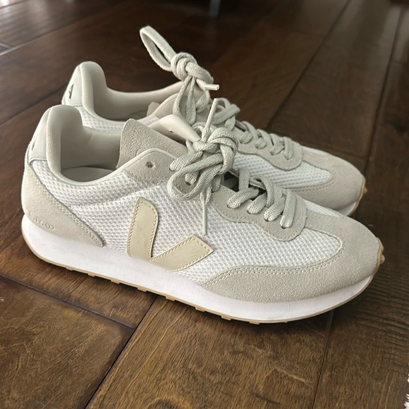 VEJA Women's Rio Branco Low Top Sneakers 39 EU - Picture 1 of 7
